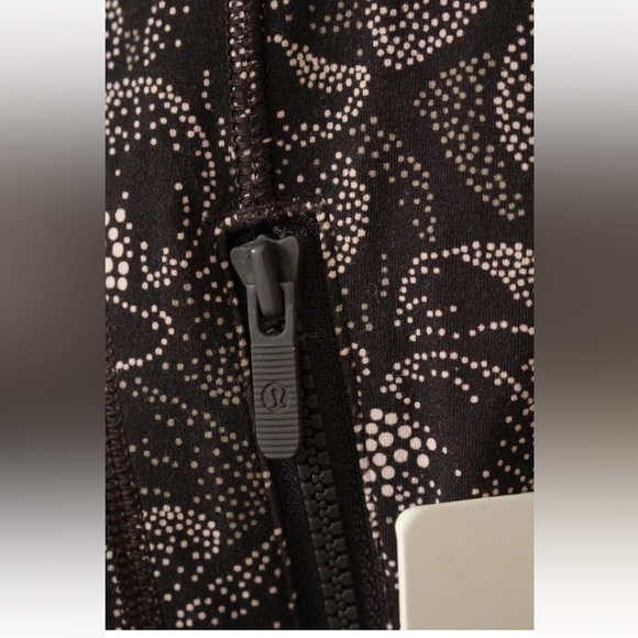 NWT LULULEMON DEFINE JACKET NULU Dotted Magnolia Pink Multi size 6 - Picture 6 of 11